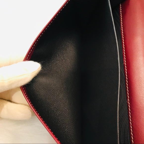 GUCCI Leather Bifold Maroon Wallet - Picture 5 of 7